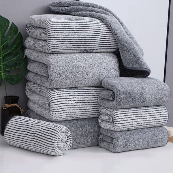 Thickening High quality bamboo charcoal coral velvet fiber bath towel Super Absorbent And Quick Drying Bath Towel Bathroom Use 251031
