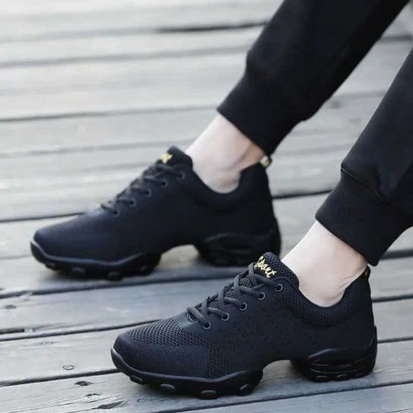 Dance Shoes Man Ladies Modern Soft Outsole Jazz Sneakers Leather Mesh Breathable Lightweight Female Dancing Fitness Shoes Sport Z251103