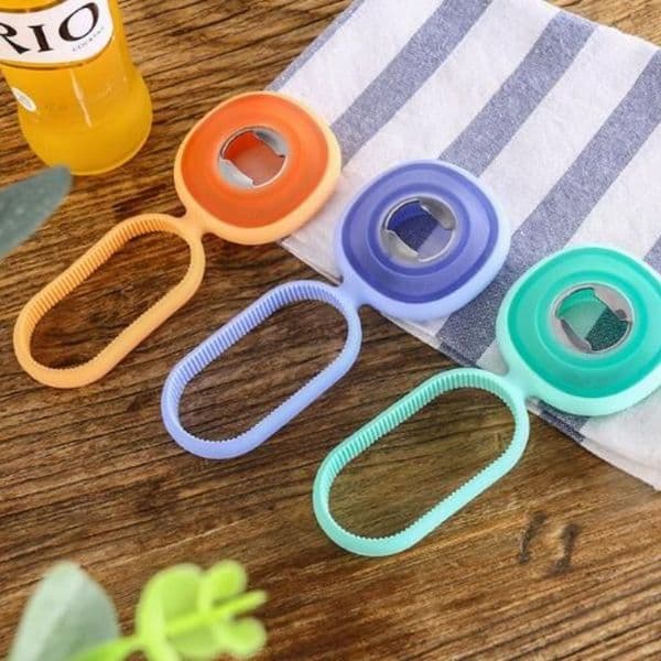 innovative multi-function beer opener silicone anti-slip gear can opener