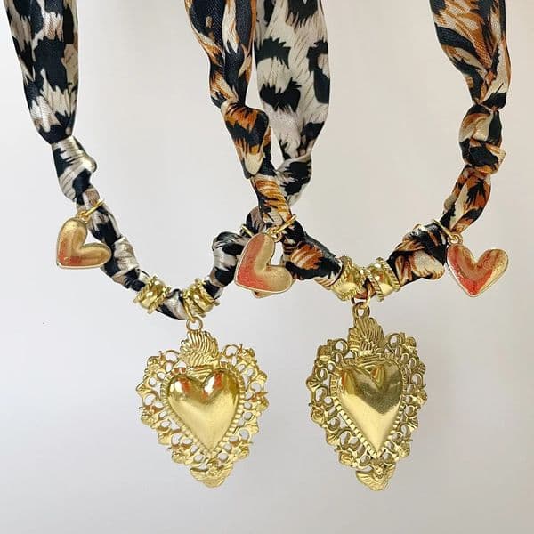 Womens Fashion Scarf Necklace with Large Stainless Steel Heart Pendant Stackable Bandana Jewelry 251031