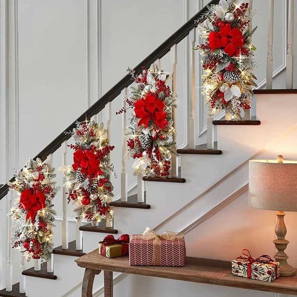 Christmas Staircase Decoration Wreath DIY Indoor Outdoor Garland Decoration With LED Decoration Prop Evening Party Dress Up PropXJ251106