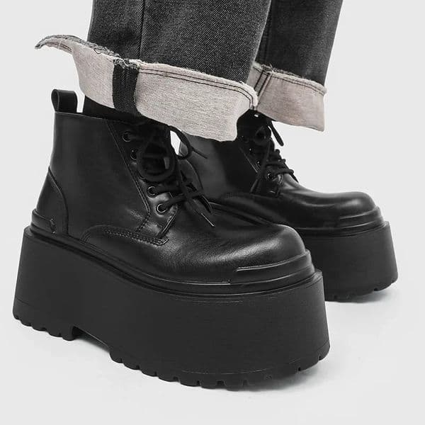 Plus Size Men Fashion Punk Stage High Platform Boots Lace-up Original Leather Shoes Cowboy Ankle Boot Cool Big Toe Short Botas 251106