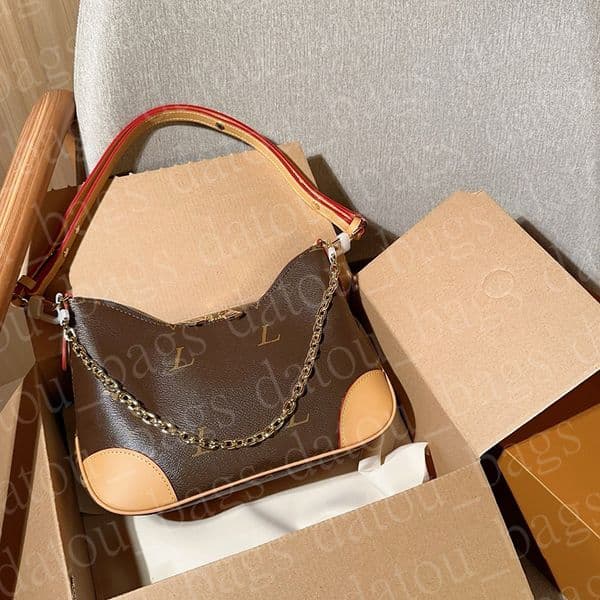 Classic Small Designer Bag Womens Luxury Bag Leather Letter L Shoulder Bags High Quality Fashion Purse With Chain Daily Outfit