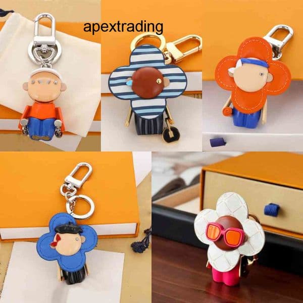 louiseliesvuttonliness viutonlies vittonlies Designer bag charms keychain designer sports keyrings high quty key chain wallet designer leath A8EO L260525N8AE