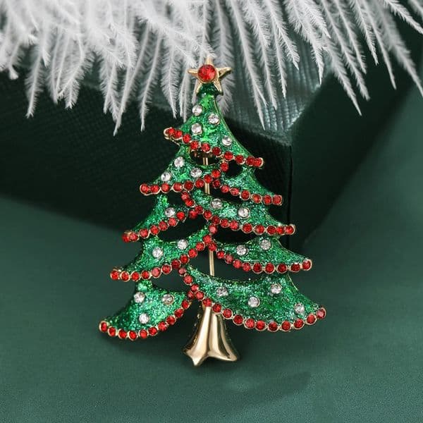 Christmas Tree Brooches for Women Unisex Enamel Botanical Pins Event Party Backpack Decoration Clothes Accessories 251103