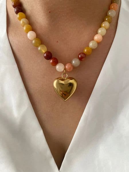 Perisbox Bohemian Multi Color Natural Stone Handmade Bead Chain Waterproof Fashion Gold Plated Heart Pendant Necklace 250409
