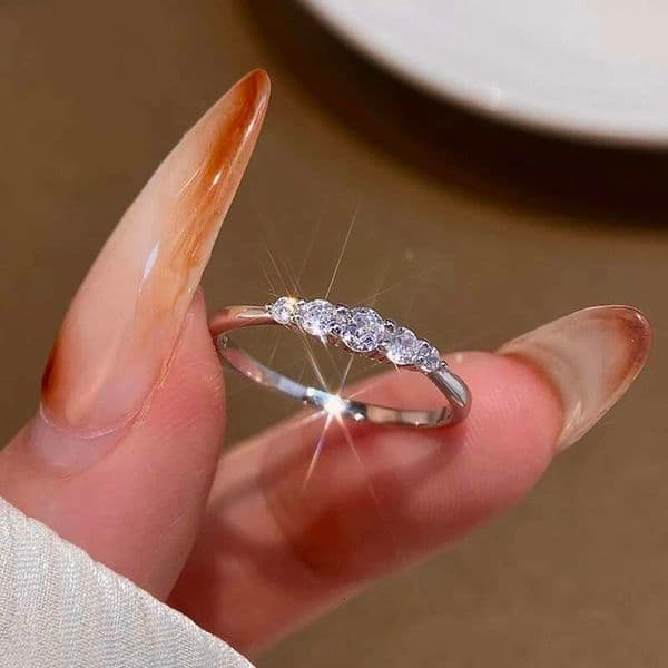 GRA White Full Zircon Simplicity Gorgeous Ring for Women Engagement Wedding Real 925 Sterling Silver Luxury High Quality Jewelry