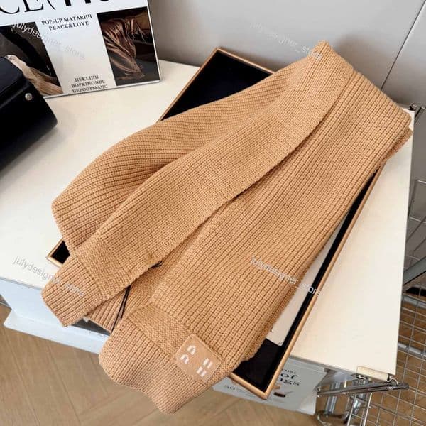 Designer Scarf for Women Men Knit Scarves Cashmere Designers Echarpe Mens Tassel Winter Schal Sciarpa Soft Warm Wool Luxury Scarfs Classic 30*180cm