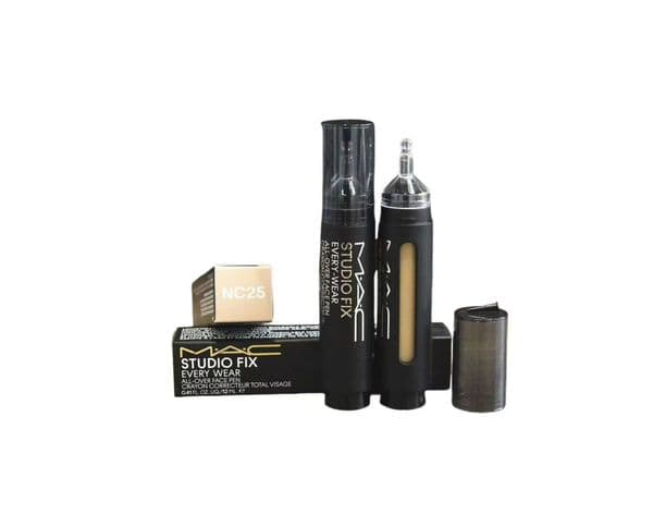 M MC Concealer Foundation Make Up Cover 4 colors Primer NC10 NC15 NC20 NC25 Concealer Base Professional Face Makeup Contour Palette Makeup Base