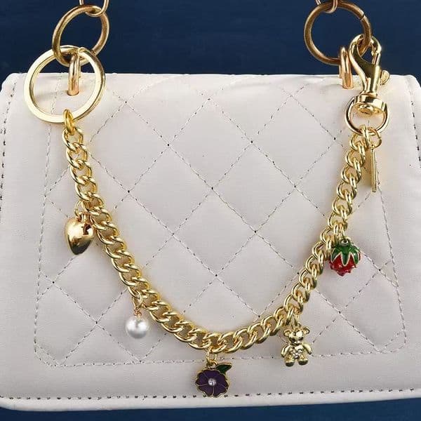 Luxury Cherry Keychain Chain Strap With Charms designer keychain accessories bag pearl charm chain Key Holder jewelry handbags womens exqui L260611H4NM