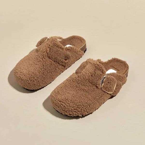 Warm Faux Lamb Wool Womens Mules Slippers Winter 2025 Fashion Flat Heel Mules Shoes Woman Thick Bottom HomBottom Outdoor Slides Z251113
