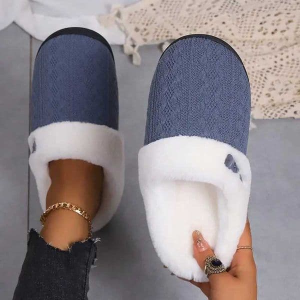 Platform Fluffy Slippers Women House Plush Fashion Designer Winter Shoes Ladies Flats Warm Home Casual Footwear Elegant Big Size Z251113
