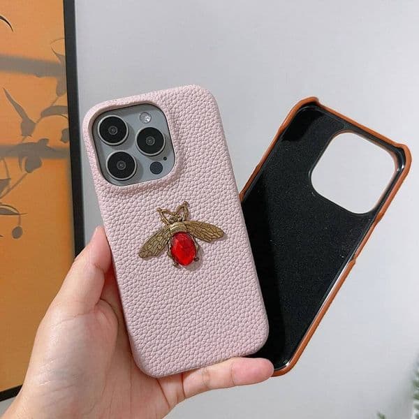 Luxury Bees inlaid with red diamonds pu leather Case for iPhone 17 16 14 Phone Cover 15 13 Pro MAX Hard Shockproof Back Funda