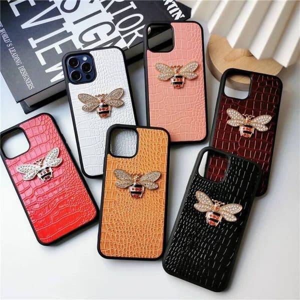 Luxury Business Diamond Bee Animal Leather Female Soft Case For Iphone 15 14 11 12 13 Pro Max 7 8 Plus Xr X Xs SE Cover Fundas