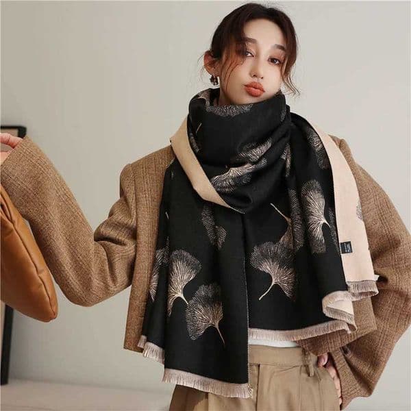 New Ginkgo Print Cashmere Blend Scarves Shawls Ladies Thick Large Size Tassel Mujer Bufanda Spring Autumn Wraps Hijab Z251114