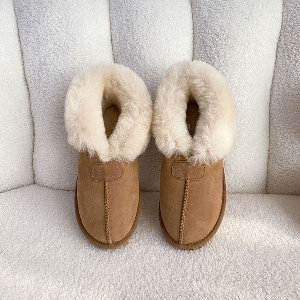Fashionable Shearling Snow Boots for Women - Autumn & Winter Fleece-Lined Thickened Wool Couple's Warm Shoes, Non-Slip & Wear-Resistant Men's Boots