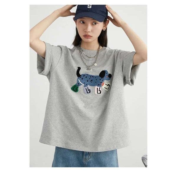 Women T-Shirts Loose Streetwear Unisex Fun Dog Embroidered Short Sleeve Cotton Girl Tees Female Top Summer 2025
