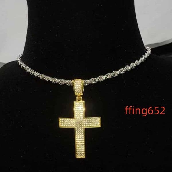 VVS Moissanite Iced Out Hip Hop Custom Cross Pendant Jewelry 925 Silver Chain Necklace Luxury Bling for Men Women