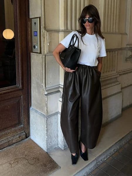 Street PU Leather Bloomers Women Elastic Waist Hip Hop Wide Leg Pants Street Balloon Lace Up Jogger Autumn Casual Pant 251113BJ
