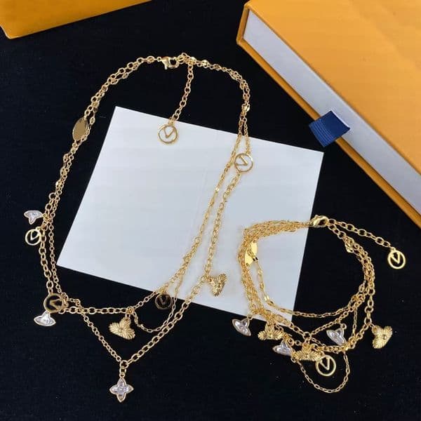 Luxury designer fashionable necklace, 18k gold multi-chain charming bracelet, women's jewelry set for wedding parties and wedding anniversaries