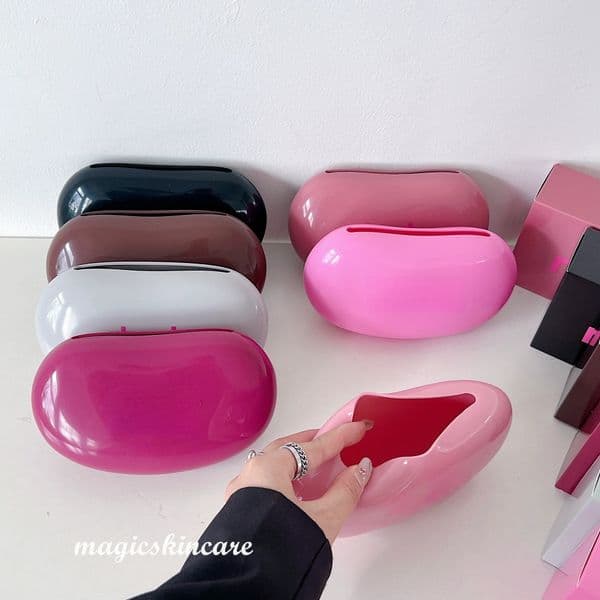 8 Colors New Arrivals Cosmetic Bags Pea-shaped Lightweight Waterproof Makeup Storage Bags Free Ship