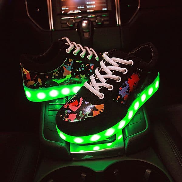 Autumn and winter luminous shoes, lightweight graffiti sports fashion shoes, mesh luminous shoes, casual children's shoes