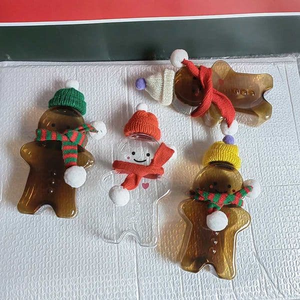 10PCS 500ML Christmas Bottles Xmas Gingerbread Man Bottles Candy Jars Juice Drink Bottle Party Candy Can Gift Wrapping Bottle X2511221