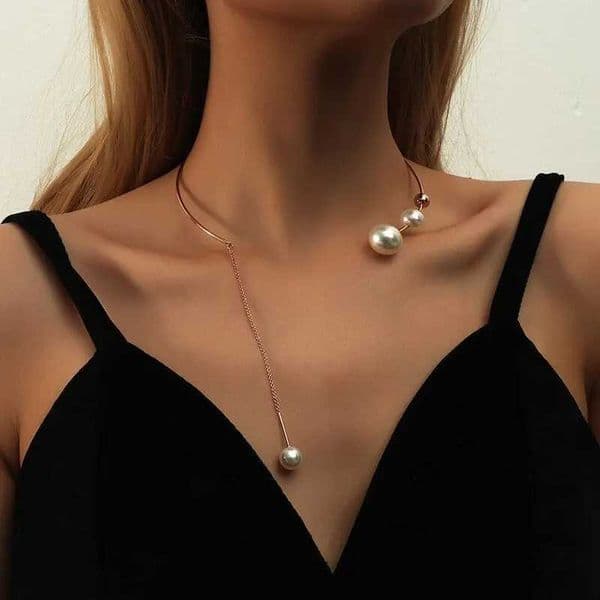 1 gold necklace for womens models fashionable and elegant white imitation pearl tassel chain inlaid with jewelryXJ250422