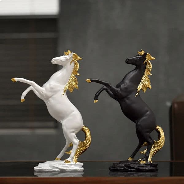 Gold White Black Resin Horse Statue Home Decor Craft Decorations for Office Bedroom Living Room Horse Sculpture 250422