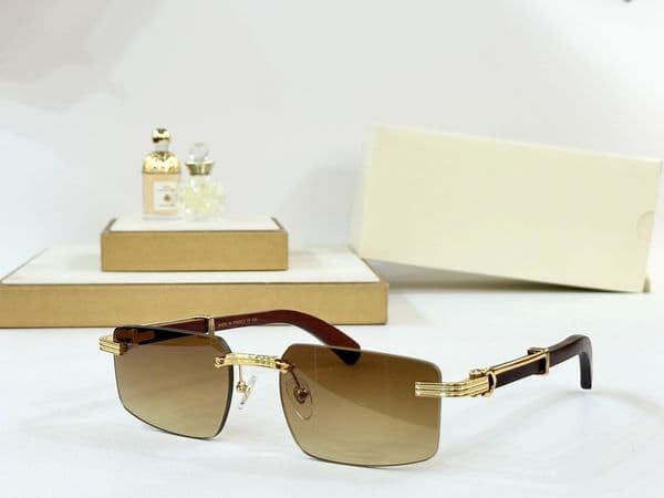 Sunglasses For Men Women Summer 04850 Popular Designer Stylish Outdoor Catwalk Leisure Style Anti-Ultraviolet UV400 Plate Square Frameless Glasses Random Box