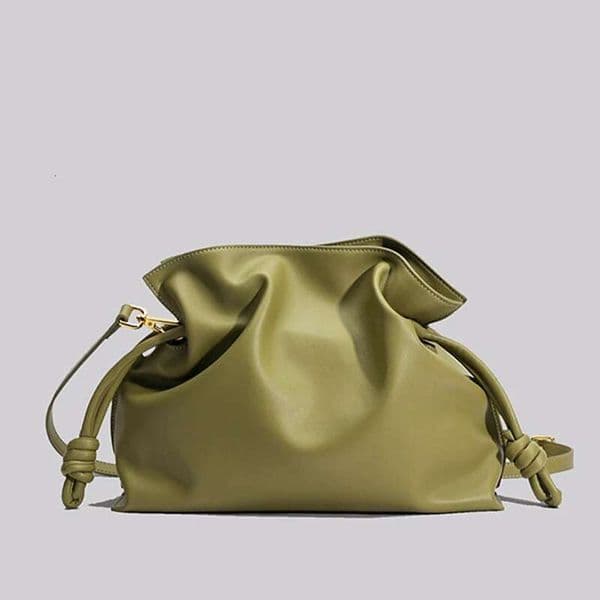 Designer bag Fashion Clouds Genuine Leather Shoulder Ladies Retro Crossbody French Niche Hundreds Pleated Drawstring Lunch Box Bag