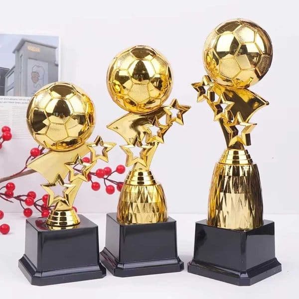 Plastic Golden Ball Awards Trophy Model Soccer Competition Winner Award Trophy Toy Craft Souvenirs Excellent Player Award SmalW251125