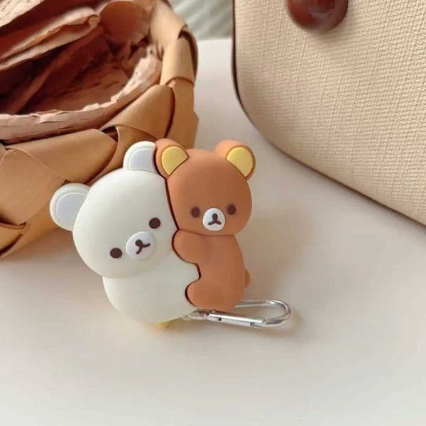 Hug hug small bear suitable for AirPods 4/Pro 2nd generation personalized protective case 1/3 BT earphone cover creW251125