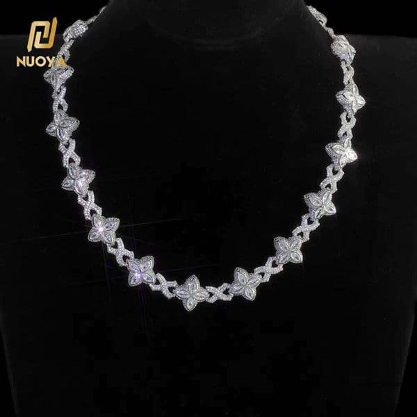 Noah Iced Out VVS Moissanite Four Leaf Clover Infinity Miami Cuban Chain Necklace Hip Hop Custom Jewelry Men Women Gifts