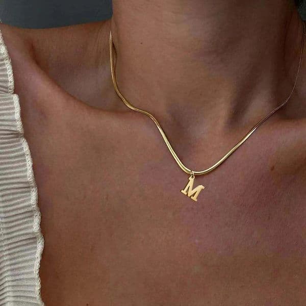 AZ Alphabet Gold Plated Stainless Steel Pendant Necklace for Women Snake Chain Initial Letter Clavicle Necklaces Collar Jewelry 251125