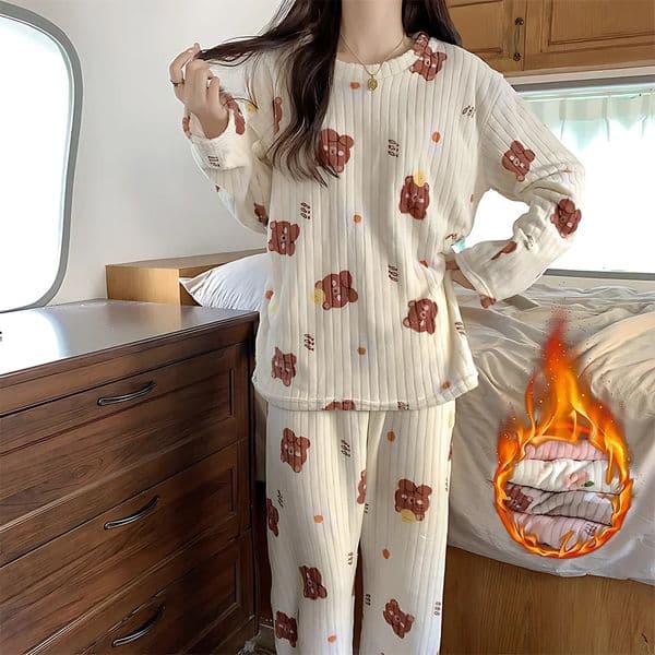 Warm Coral Fleece Pajama Set Two Piece Loungewear with Peach Bear Print Cozy Winter Sleepwear Christmas Gift for Women and Girls 251125