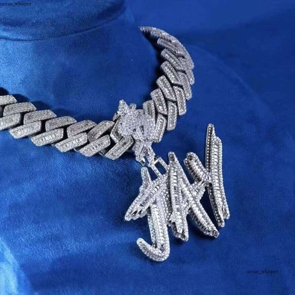 Custom Men's Chain 3D Thick Globe Pendant Necklace Full Iced Out Moissanite VVS Silicon Stone 18k GRA 925 Silver Hip Hop 14k Charm Jewelry