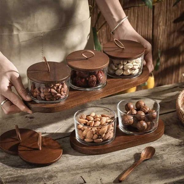 Luxury Glass Nut Jar With Lid Veggie Serving Tray Wooden Dried Fruit Bowl Home Multi Compartment Snack Tray Creative Snack Jar Y251126