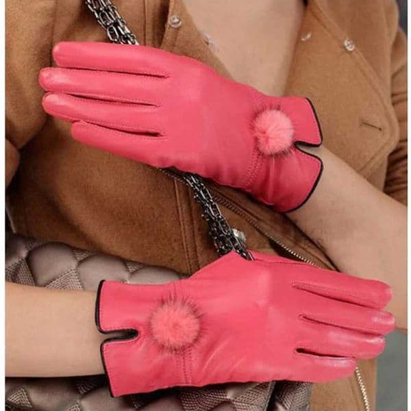 Genuine Leather Glove Women Warm Fashhion Winter Ladies Hand Warmer Gloves With Natural Mink Fur Ball Luxury Glove With FingerW251127