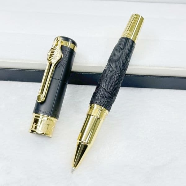 High end quality Black Roller Ball Pen / ballpoint pen administration Office Stationery fashion write ball pens for birthday gift