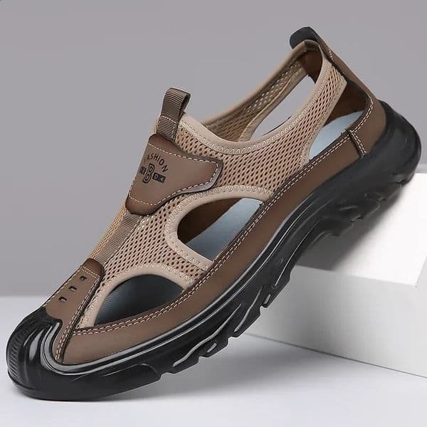 Summer Mens Baotou Casual Net Surface Breathable Beach Shoes Lightweight Non-slip Sandals for Men 250428