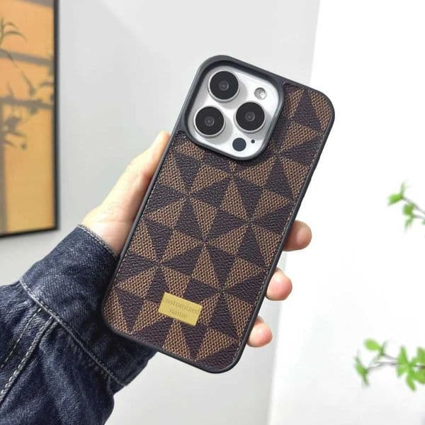 Custi name Geetric triangle pu leather hard Case for iPhone16 15 14 Phone Cover 13 12 11 Pro Cover Shockproof Back Funda H251129