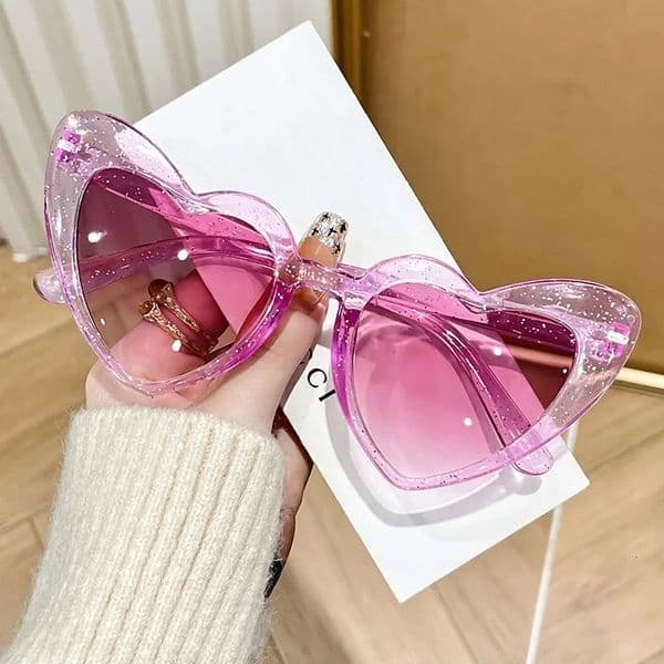 Vintage Heart-Shaped Sunglasses Trendy Irregular Pink Heart Sun Glasses Street Shooting Shades UV Protection Glasses for Women 251129