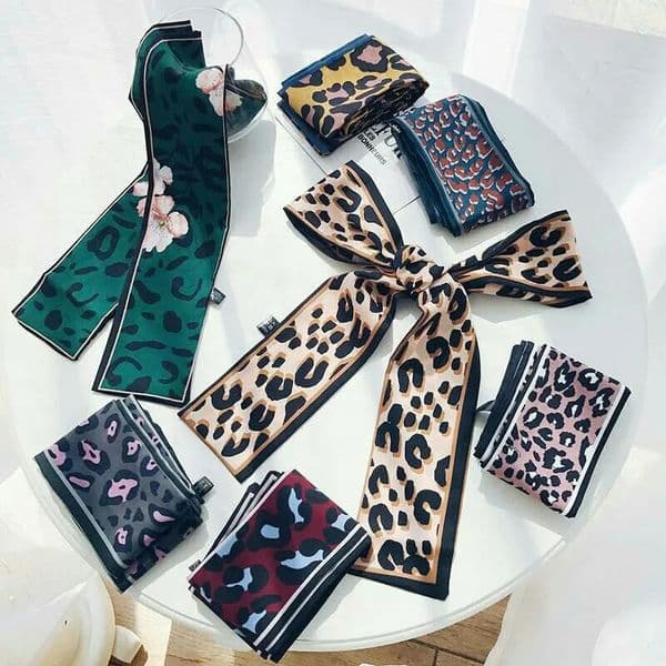 Silk Scarf Leopard Animal Print Scarf Women Silk Scarf Small Handle Bag Ribbons Female Neckerchief Head Long Scarves 251126
