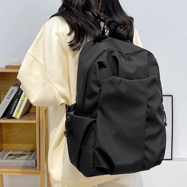 Simple Trendy School Bag Large Capacity Student Korean Style Solid Color Travel Backpack for Men and Women 250122