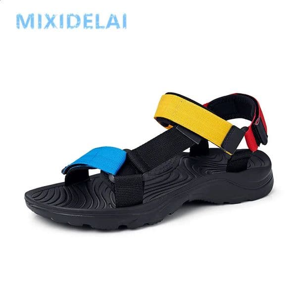 2026 Men Sandals Non-slip Summer Flip Flops High Quality Outdoor Beach Slippers Casual Shoes Mens shoes Water Shoes 260413