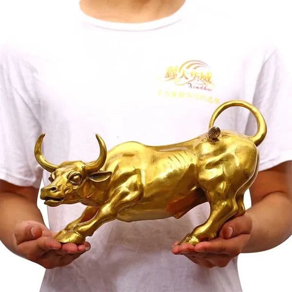Copper Brass Bull Wall Street Cattle Sculpture Cow Statue Mascot Ornament Office Decor Exquisite Crafts Gift 250207