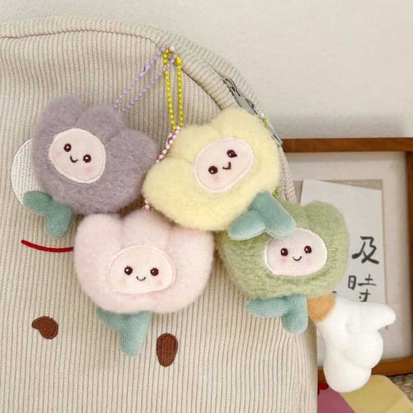 Cute Plush Tulip Keychain Soft Stuffed Flower Dolls Bag Pendant Decoration Car Keyring Accessories Girl GiftsXJ250115