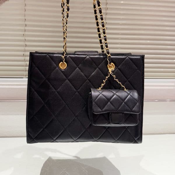 Pendant Purse Fashion Caviar Print Shoulder Bag Women Designer Bag Luxury Crossbody Bag High Quality Beach Bag Diamond Plaid Gold Hardware Metal Clasp Female Bag