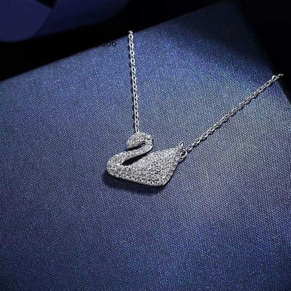 Fashion Womens Beating heart Dia Pendant 14K Gold Swan designer necklace INS Style Necklace emotional Gift Jewelry for Women Express Their Love
